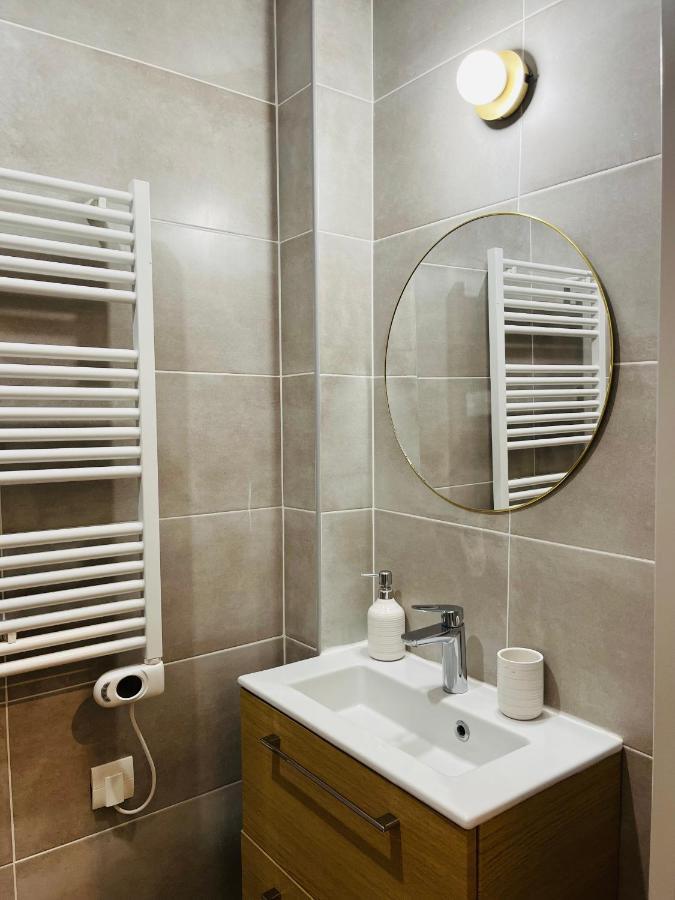 أميا Maison La Licorne, Spacieuse, Tout Equipee, 5 Chambres المظهر الخارجي الصورة