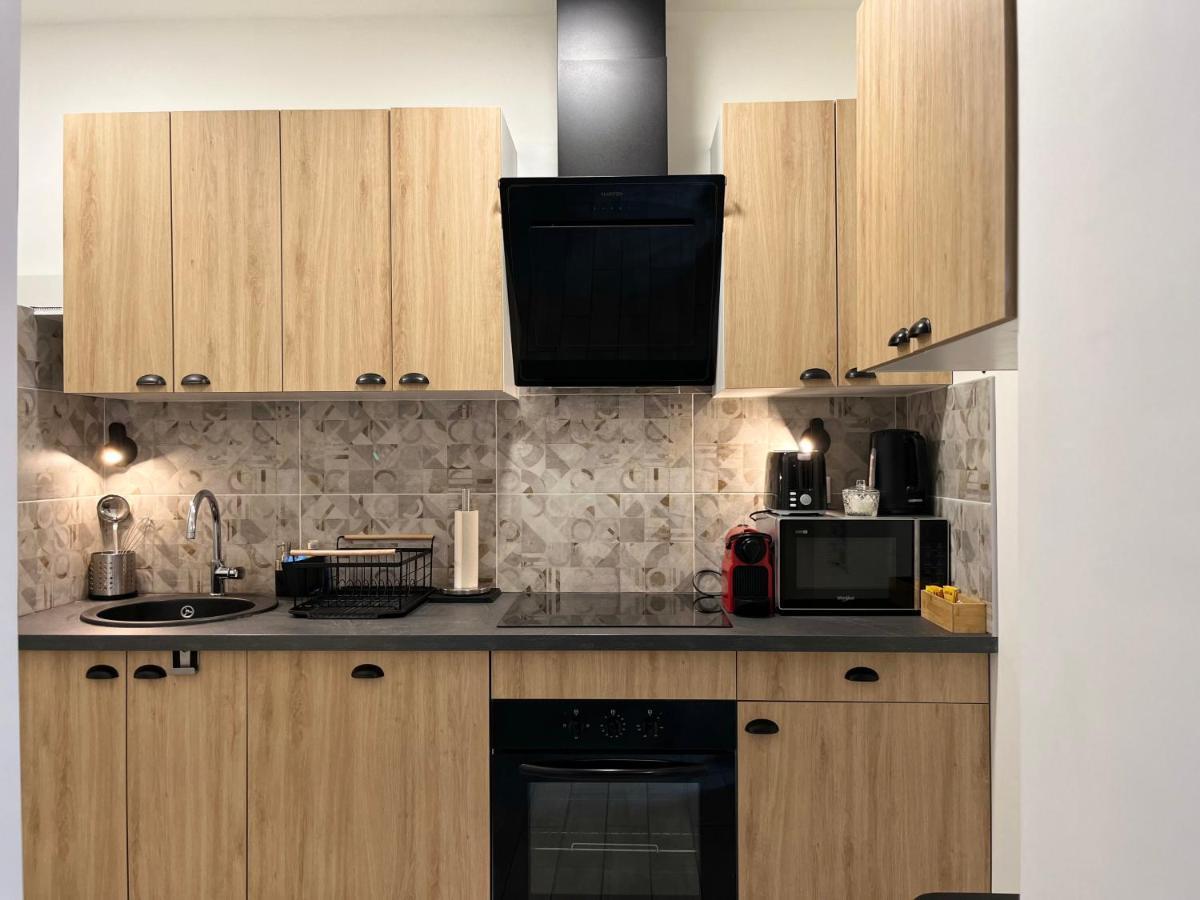 أميا Maison La Licorne, Spacieuse, Tout Equipee, 5 Chambres المظهر الخارجي الصورة